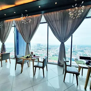 The Shore & Residences **** Melaka